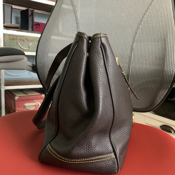Dooney & Bourke Large Dark Brown Leather Bag - Picture 5 of 9